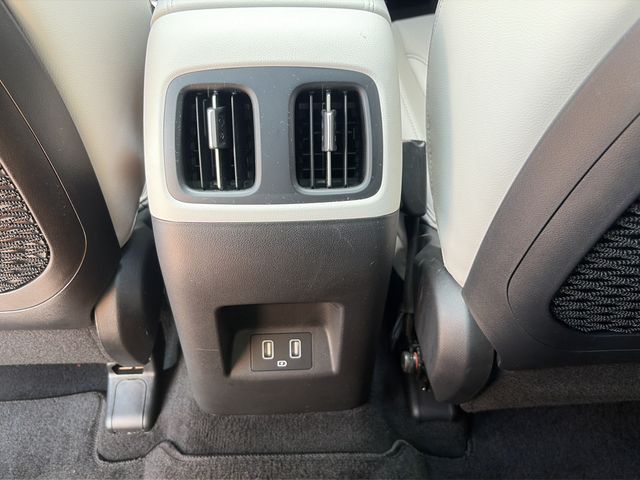 2024 Hyundai Tucson Limited - Photo 11