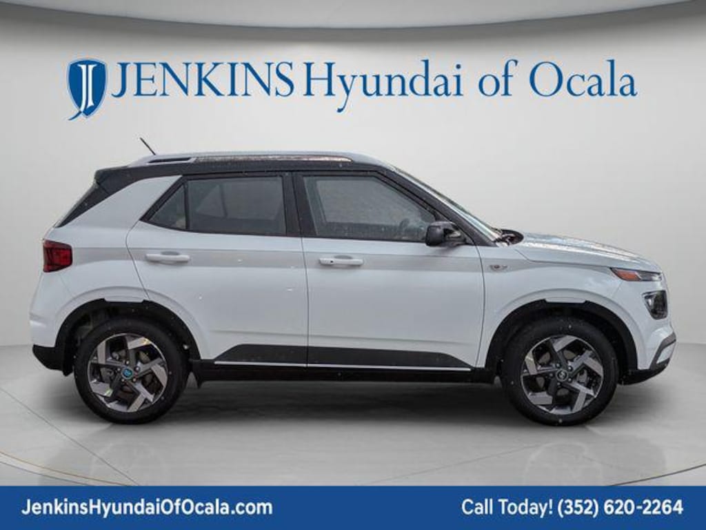 New 2026 Hyundai Venue SEL w/Two-Tone Roof SUV