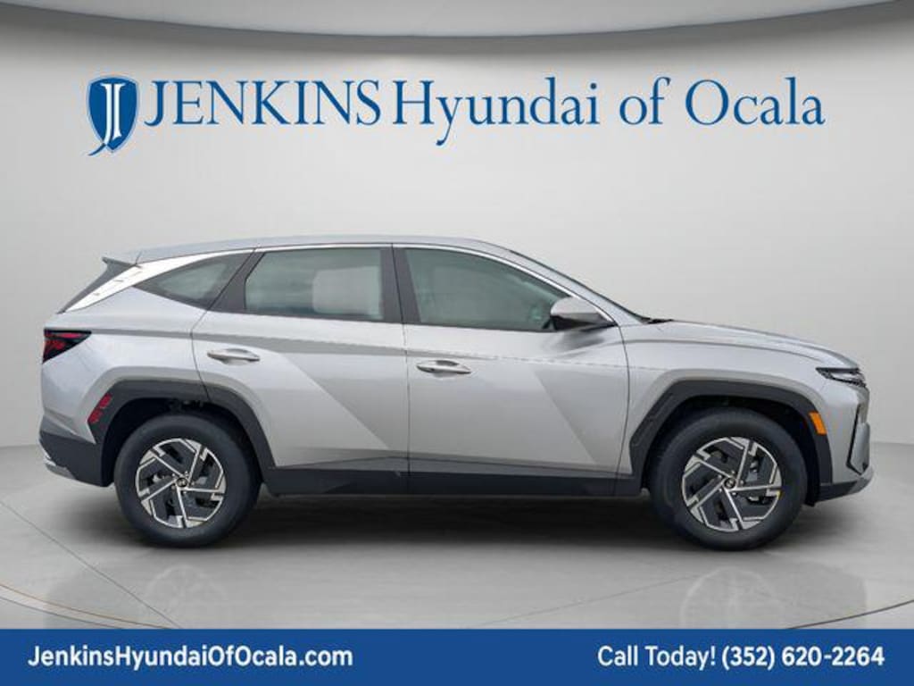 New 2026 Hyundai Tucson Hybrid SE SUV