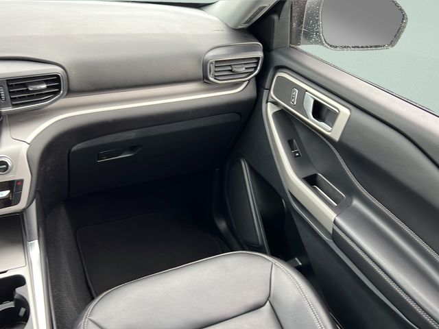 2023 Ford Explorer XLT - Photo 15