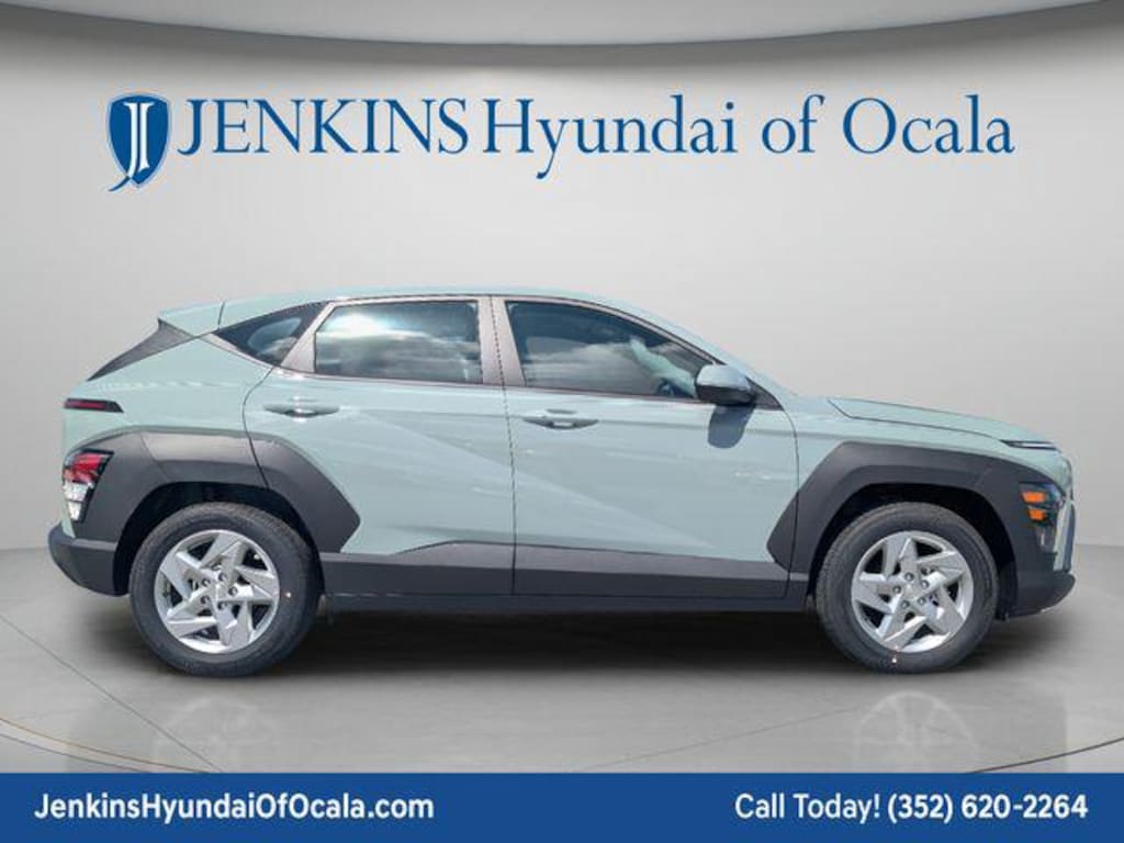 New 2027 Hyundai Kona SE FWD SUV