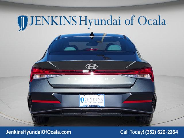 New 2026 Hyundai Elantra Hybrid Limited Sedan