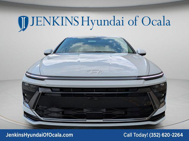 2025 Hyundai Sonata Hybrid SEL - Photo 10
