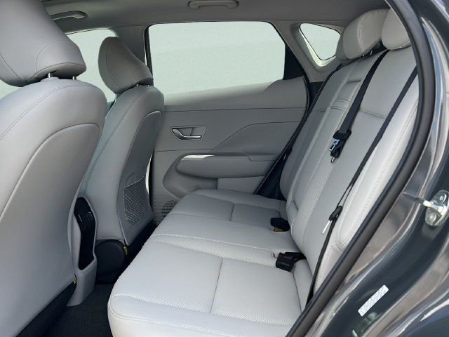 2025 Hyundai Kona Limited - Photo 11