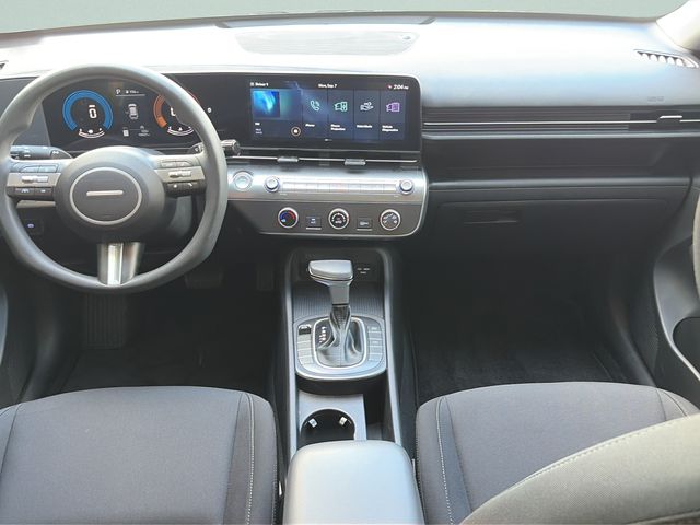 2024 Hyundai Kona SE - Photo 14