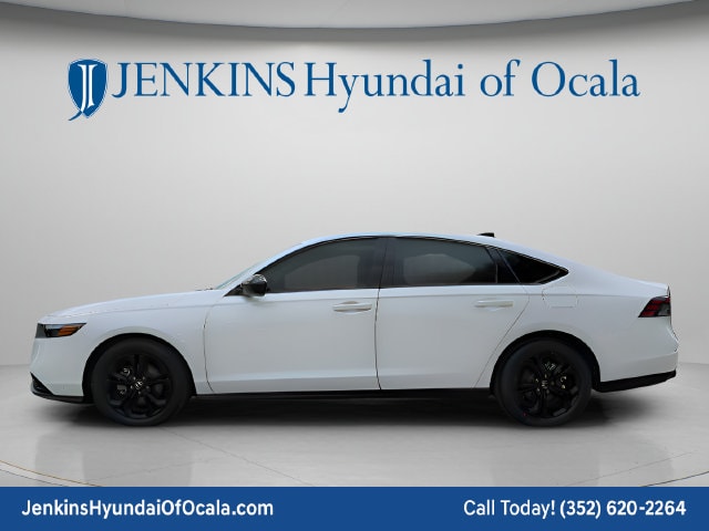 2025 Honda Accord SE - Photo 6