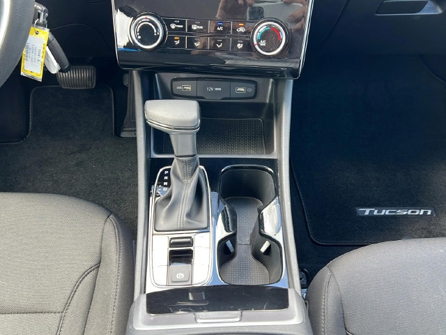 2024 Hyundai Tucson SE - Photo 10