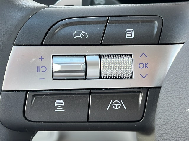 2025 Hyundai Kona Limited - Photo 27