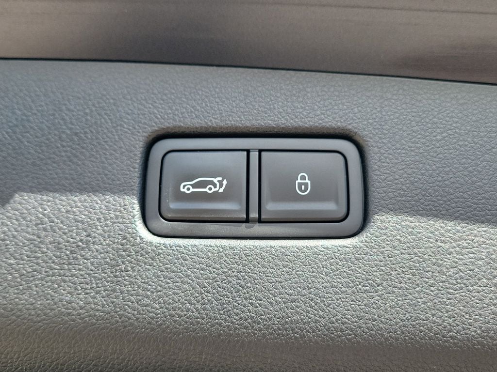 2023 GENESIS GV70 Sport - Photo 11