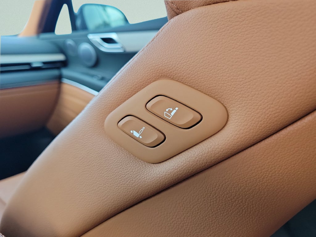 2025 GENESIS GV80 Prestige - Photo 11