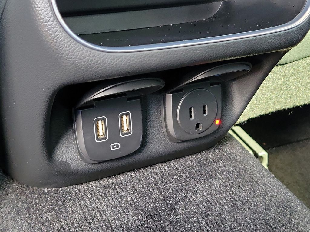 2023 GENESIS GV70 Sport - Photo 14