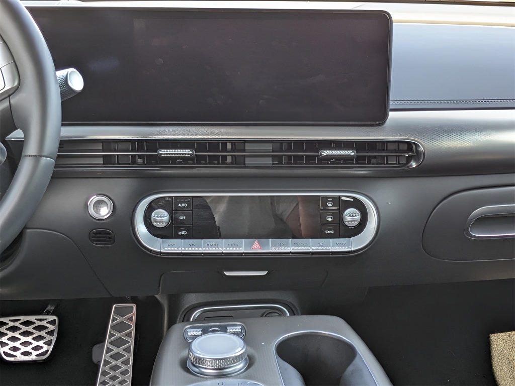 2023 GENESIS GV60 Performance - Photo 11