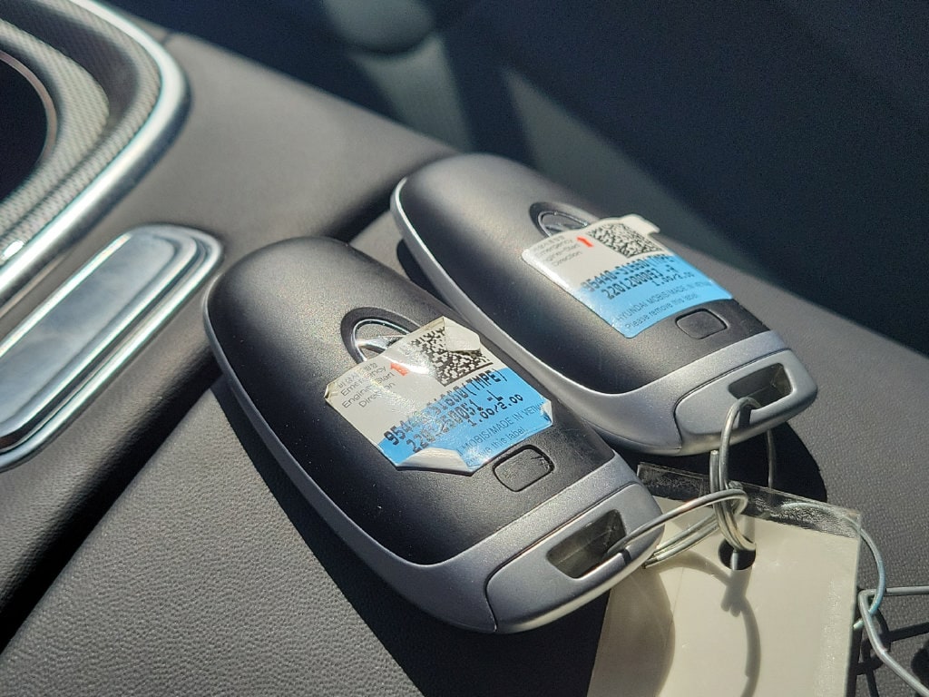 2022 Hyundai Santa Fe Limited - Photo 32