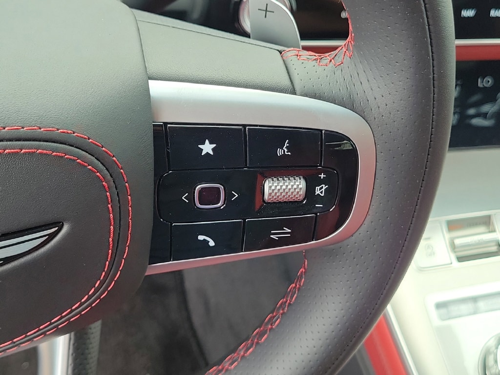 2026 GENESIS GV70 Sport Advanced - Photo 19