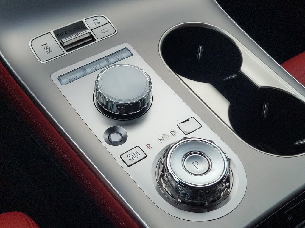 2026 GENESIS GV70 Sport Advanced - Photo 24