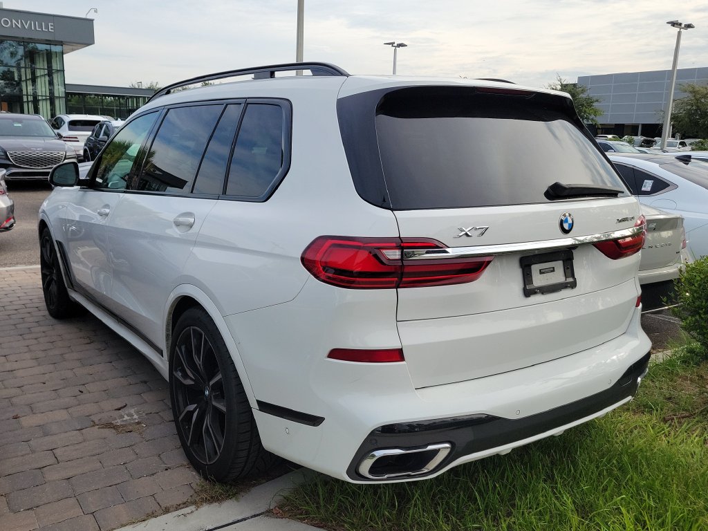 2019 BMW X7 50i - Photo 8