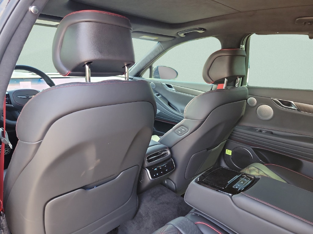 2025 GENESIS G80 Sport Prestige - Photo 10