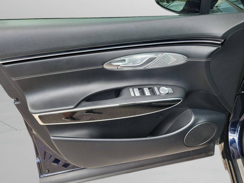 2023 GENESIS GV70 Standard - Photo 20