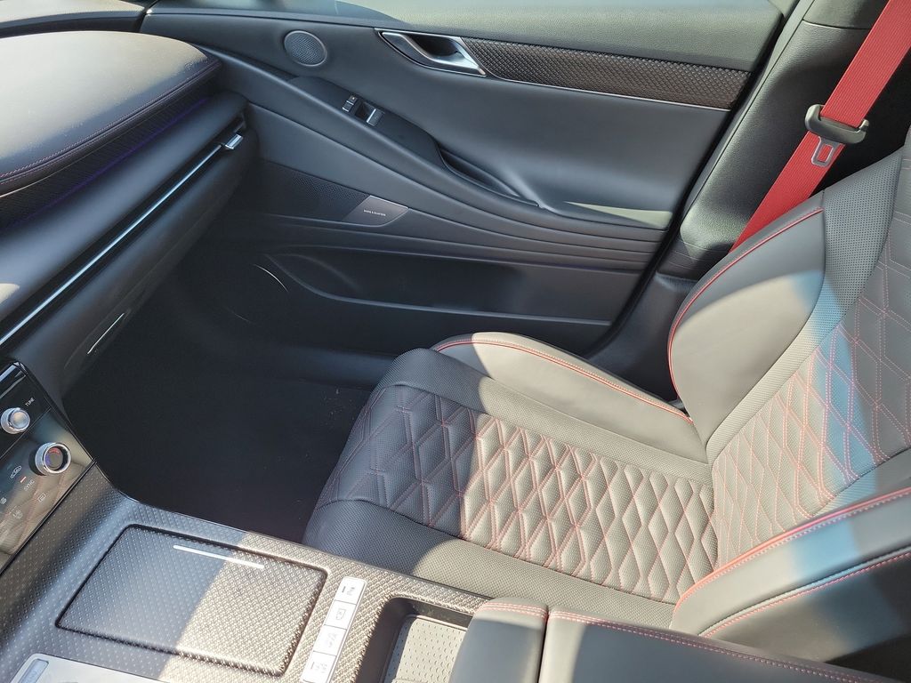 2025 GENESIS G80 Sport Prestige - Photo 30