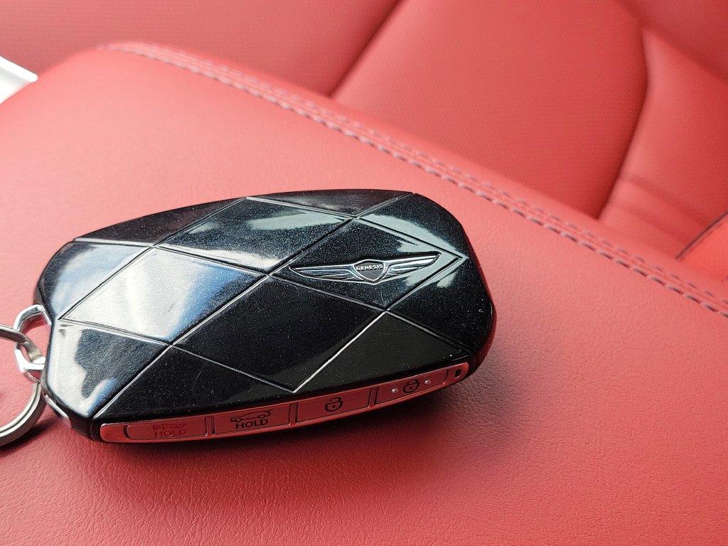 2026 GENESIS GV70 Sport Advanced - Photo 26