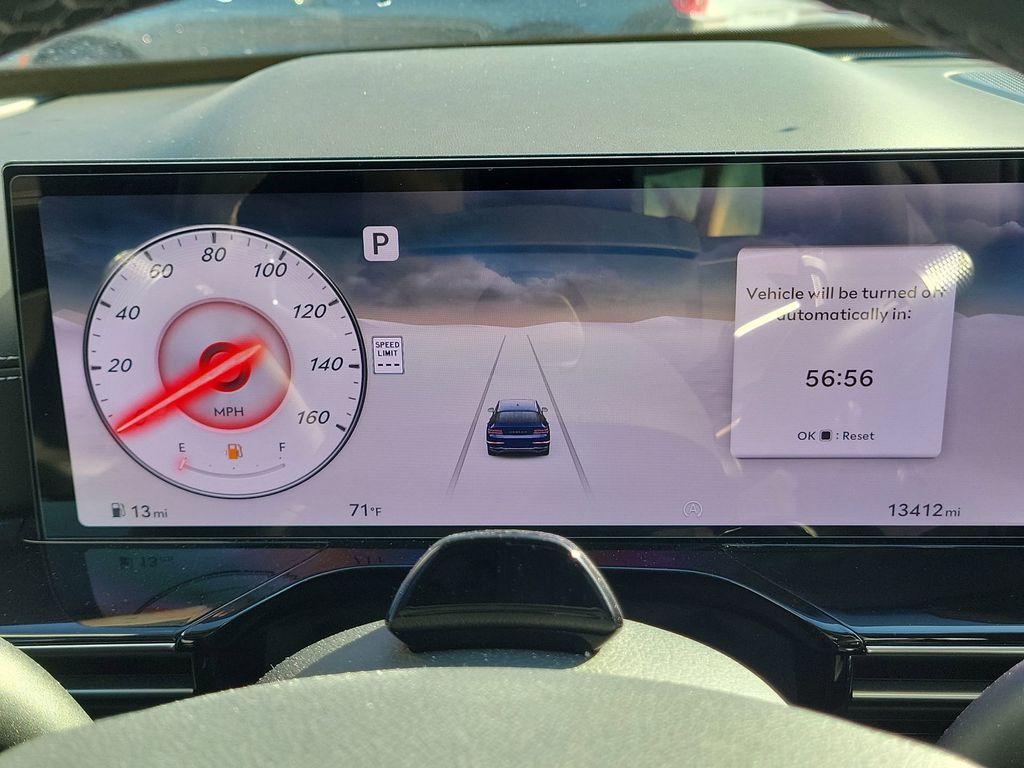 2025 GENESIS GV80 Standard - Photo 18