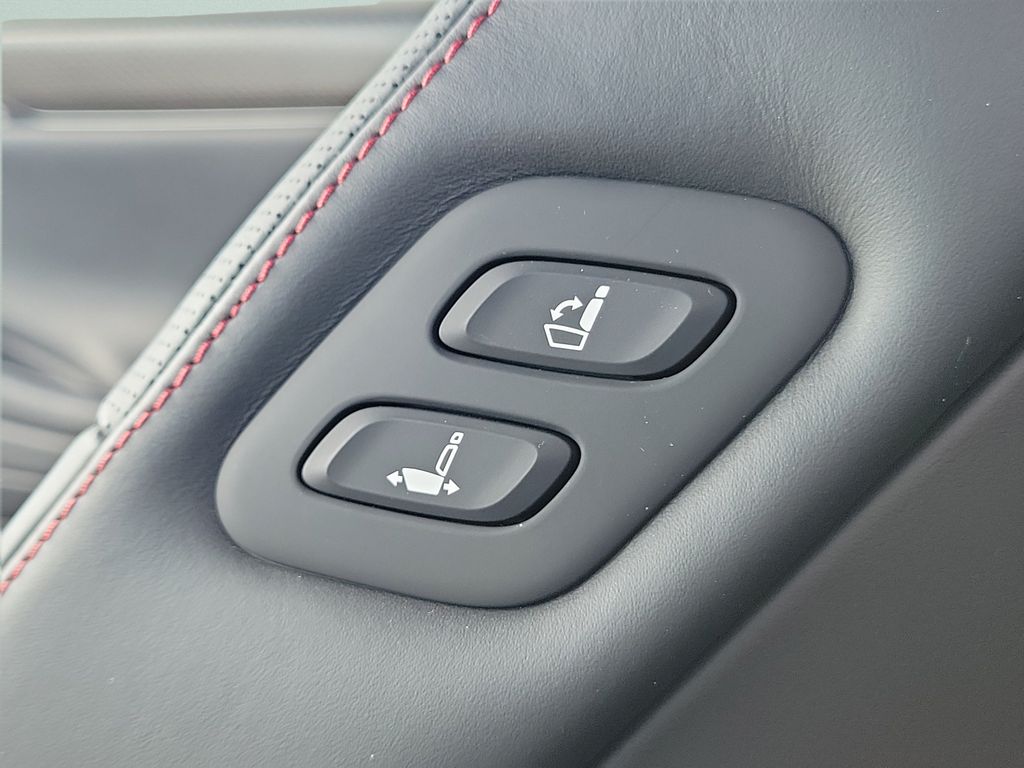 2025 GENESIS G80 Sport Prestige - Photo 11