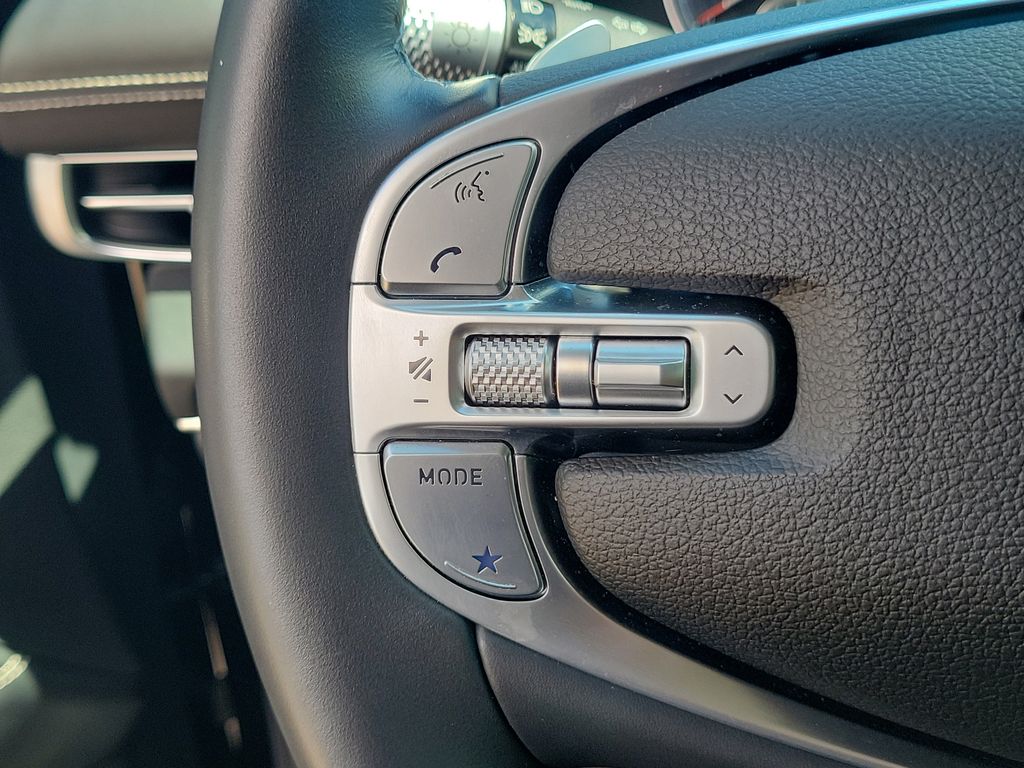 2024 GENESIS GV80 Standard - Photo 23
