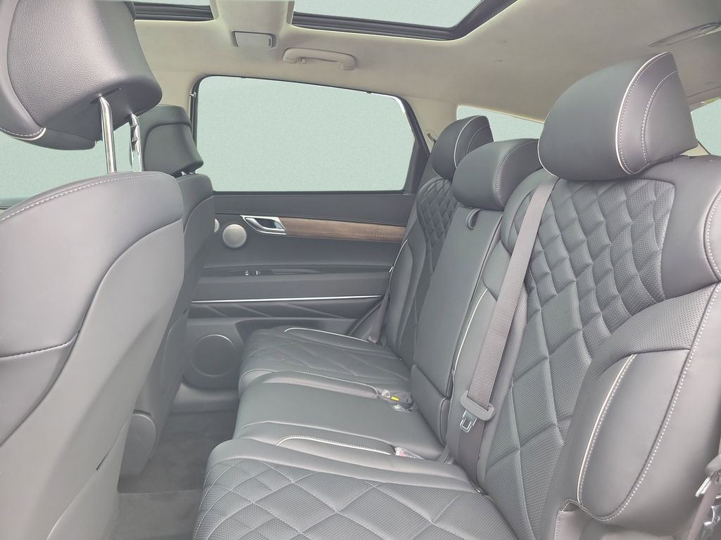 2026 GENESIS GV80 Prestige - Photo 13