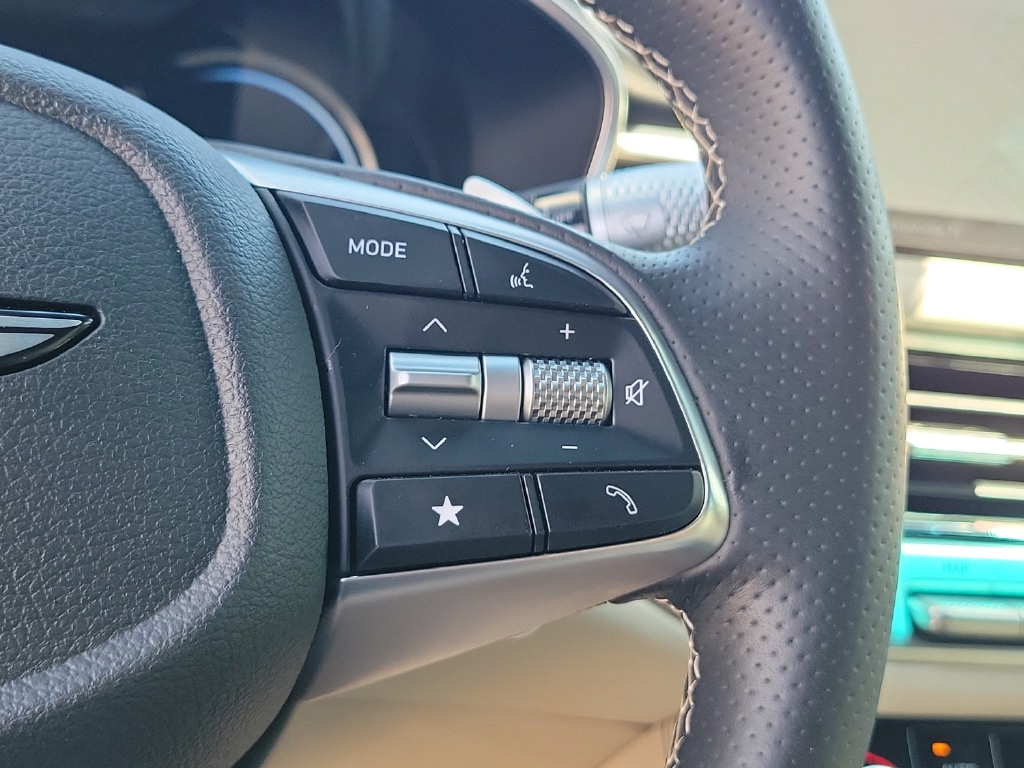 2026 GENESIS G70 Standard - Photo 22