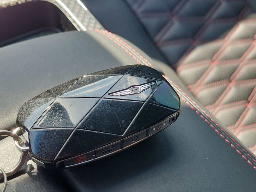 2025 GENESIS G80 Sport Prestige - Photo 29