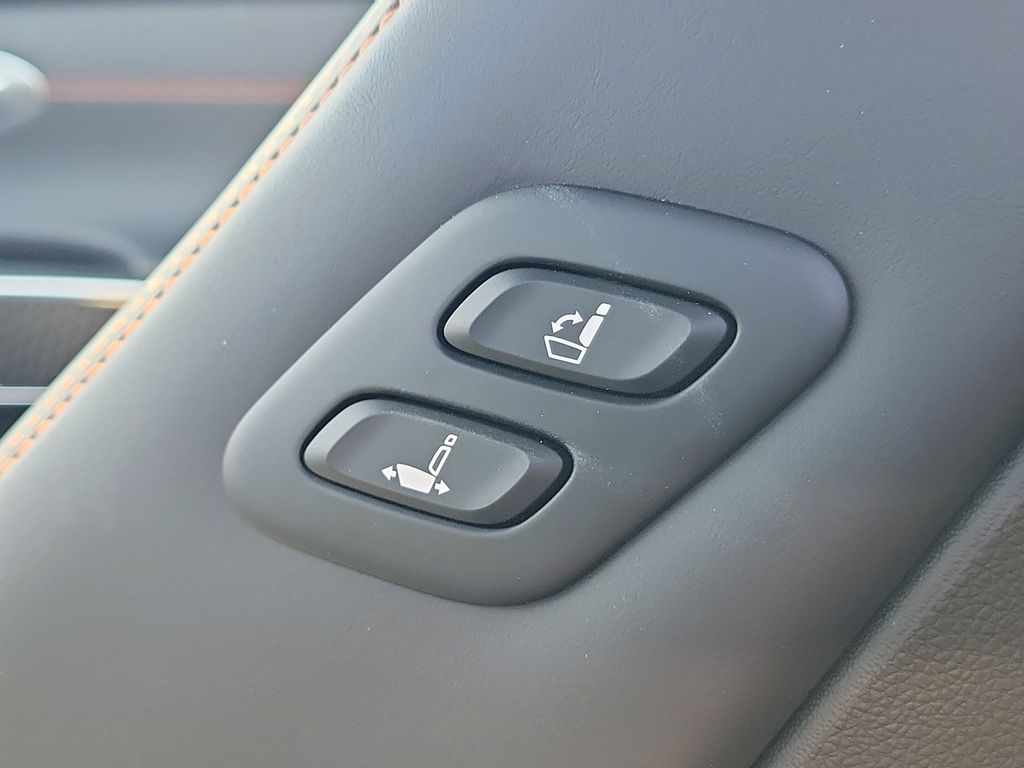 2026 GENESIS GV70 Sport Prestige - Photo 11