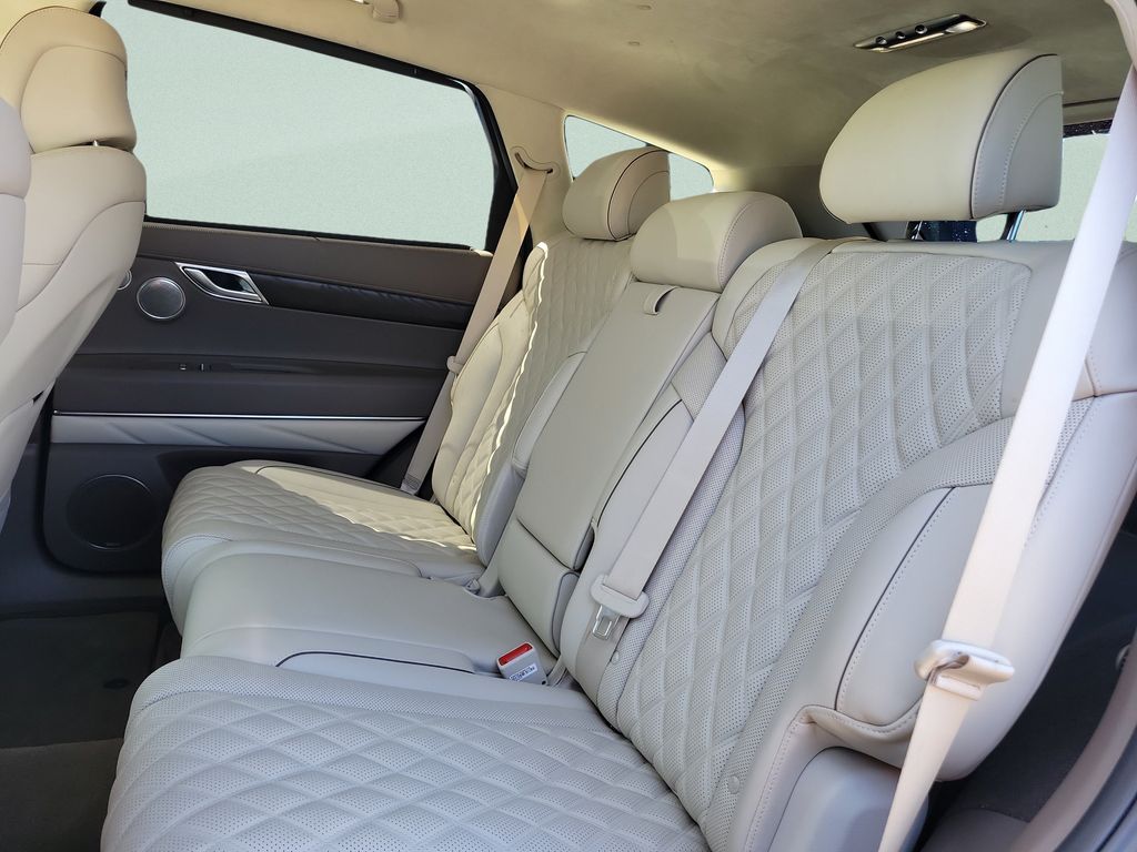 2024 GENESIS GV80 Standard - Photo 10
