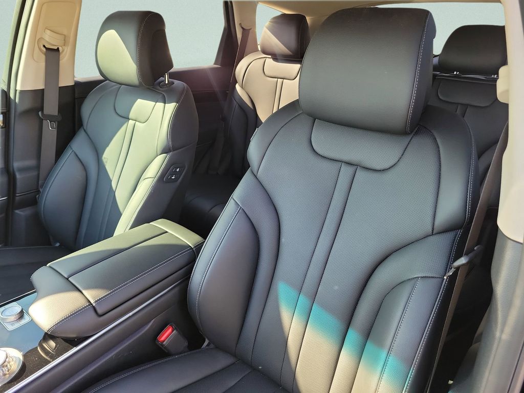 2025 GENESIS GV80 Standard - Photo 25