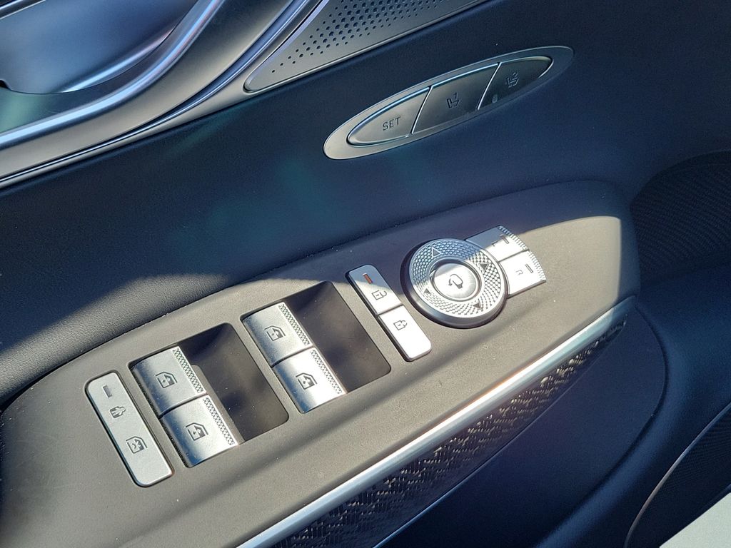 2026 GENESIS GV70 Sport Prestige - Photo 18