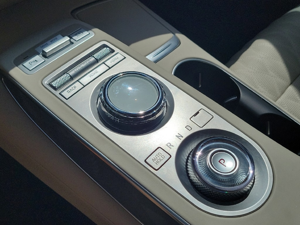 2025 GENESIS GV70 Sport - Photo 30