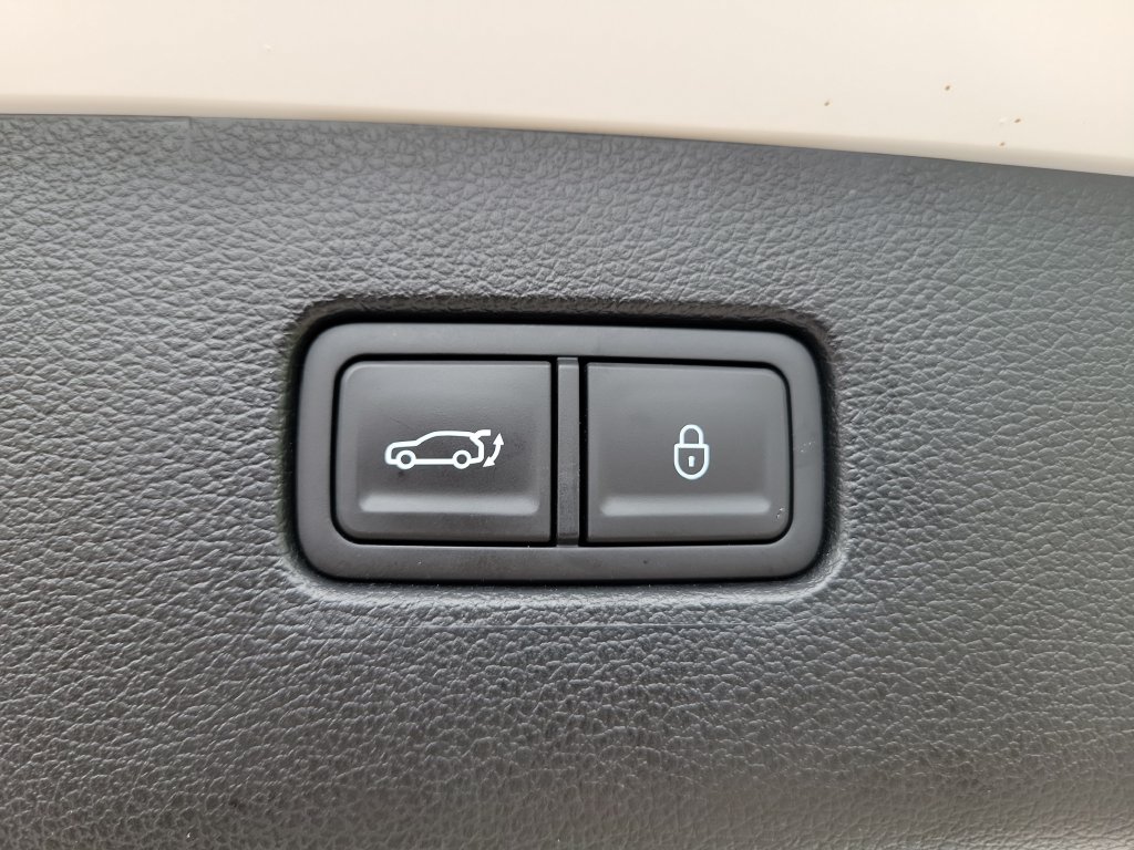 2024 GENESIS GV80 Standard - Photo 11