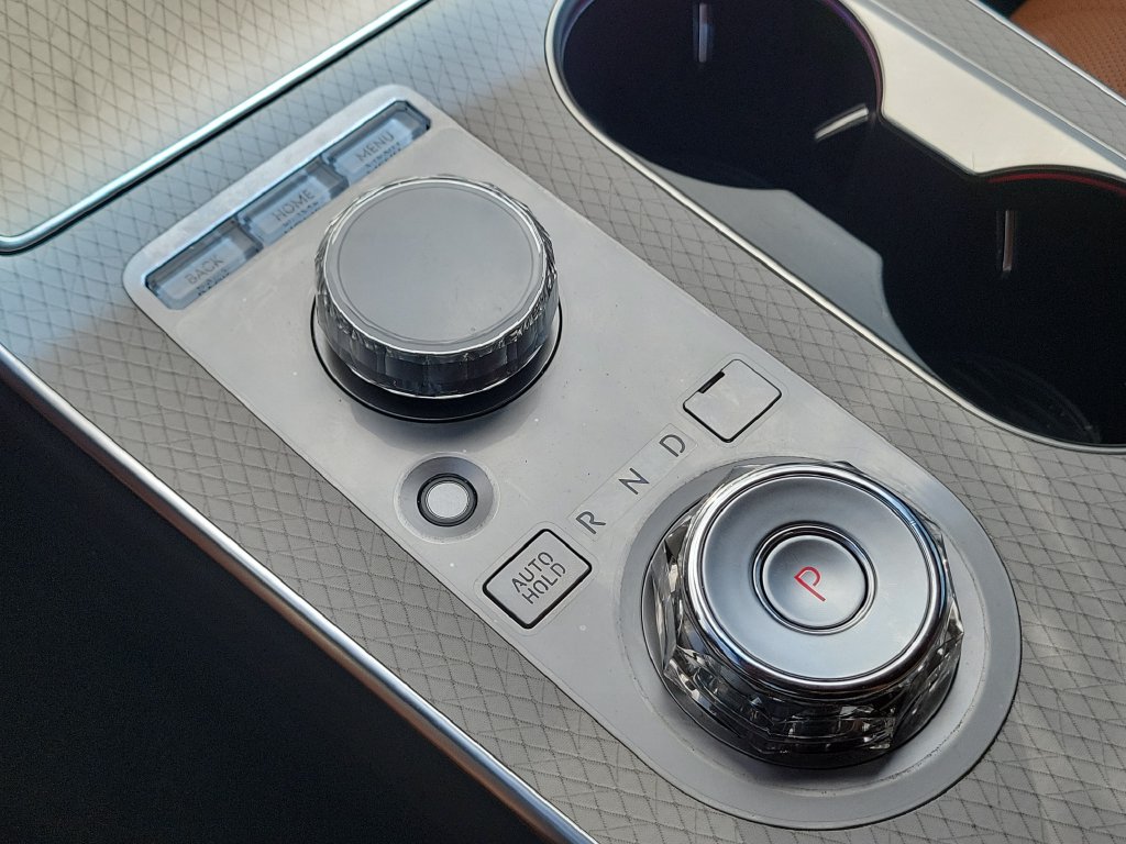 2026 GENESIS GV80 Advanced - Photo 30