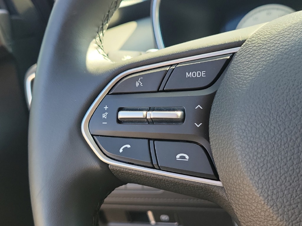 2022 Hyundai Santa Fe Limited - Photo 23