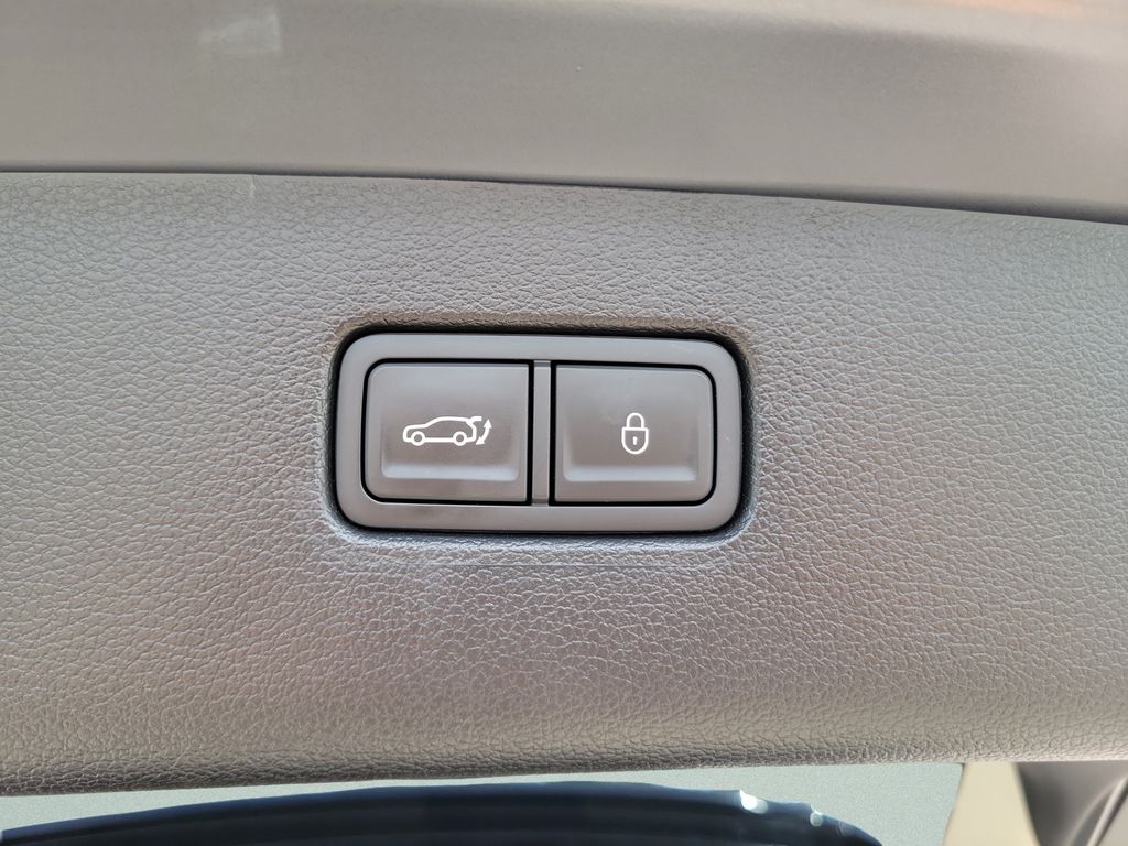 2024 GENESIS GV80 Standard - Photo 8