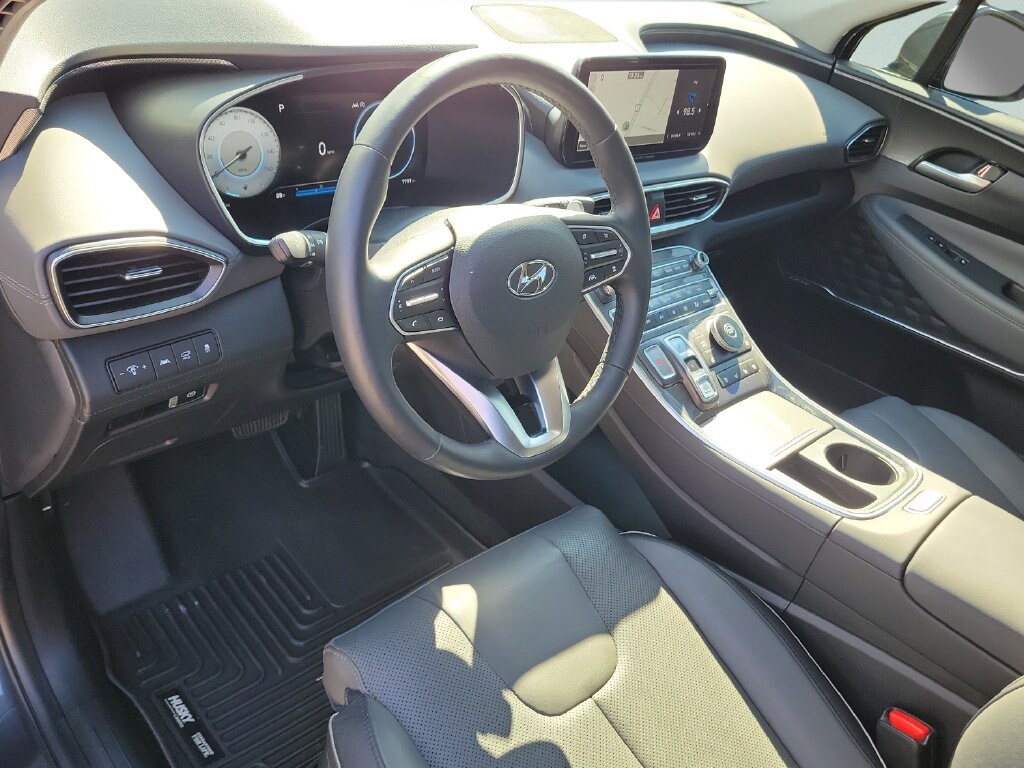 2022 Hyundai Santa Fe Limited - Photo 17