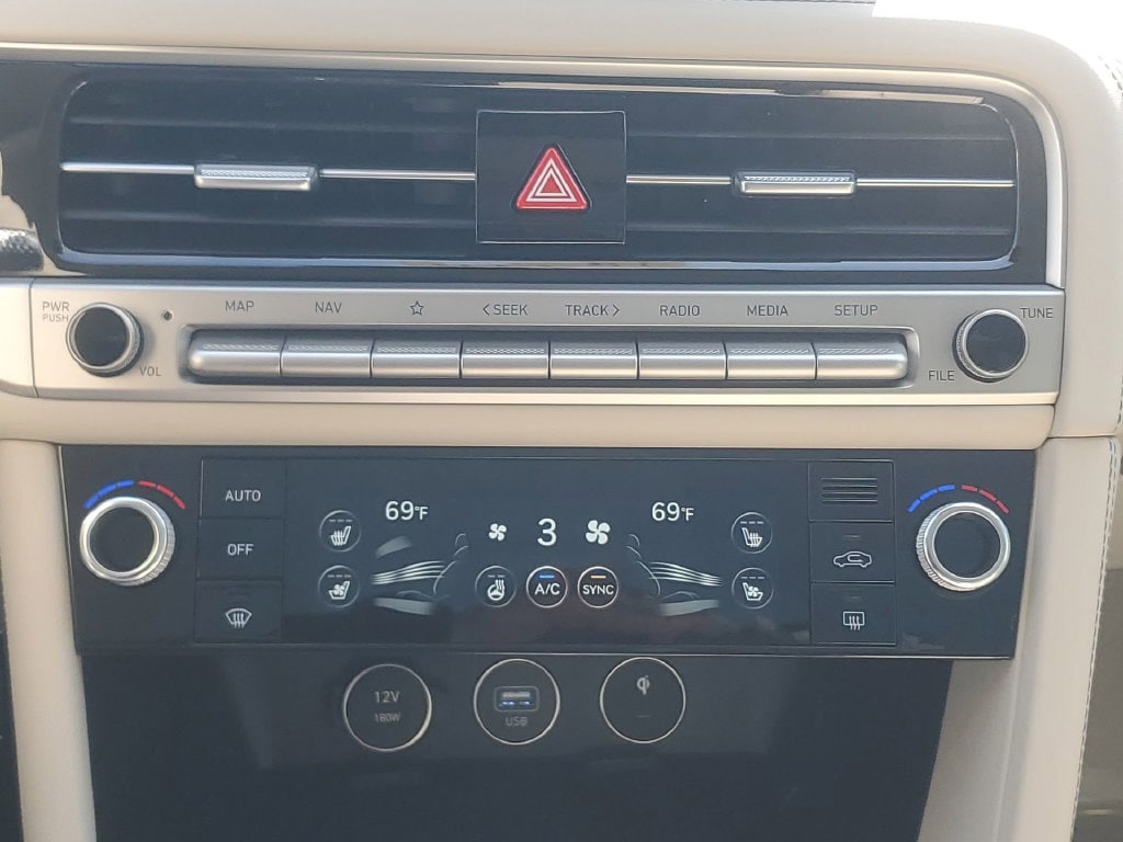 2026 GENESIS G70 Prestige - Photo 23