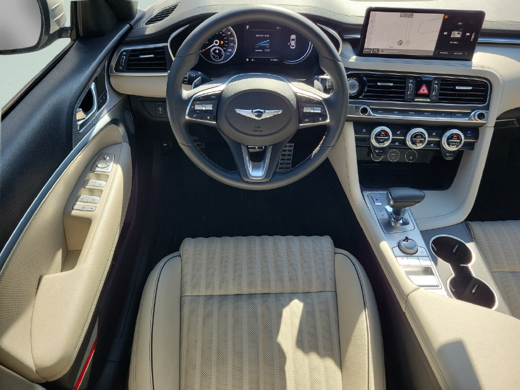 2023 GENESIS G70 Standard - Photo 12