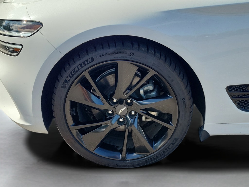 2023 GENESIS G70 Standard - Photo 31
