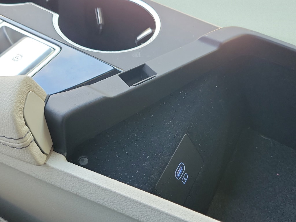 2026 GENESIS G70 Standard - Photo 33