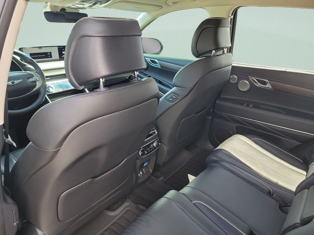 2024 GENESIS GV80 Standard - Photo 10