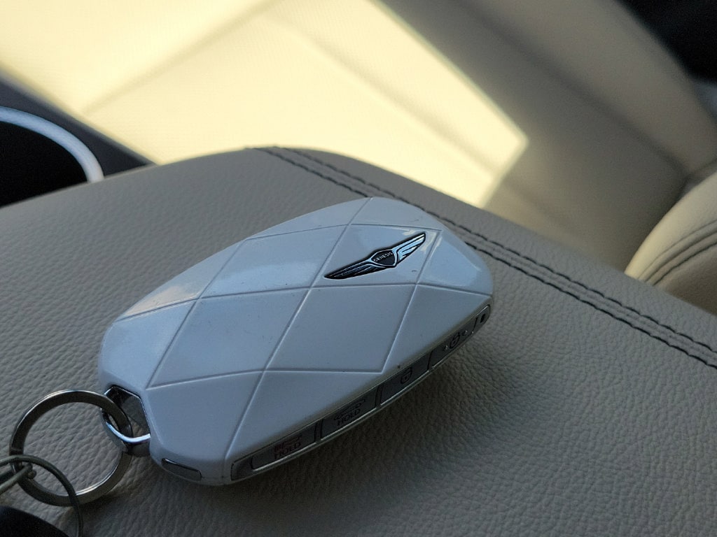 2026 GENESIS G70 Standard - Photo 34