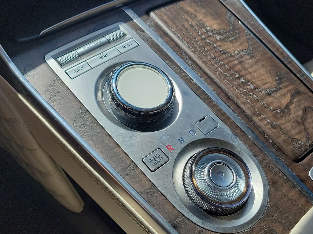 2024 GENESIS GV80 Standard - Photo 31
