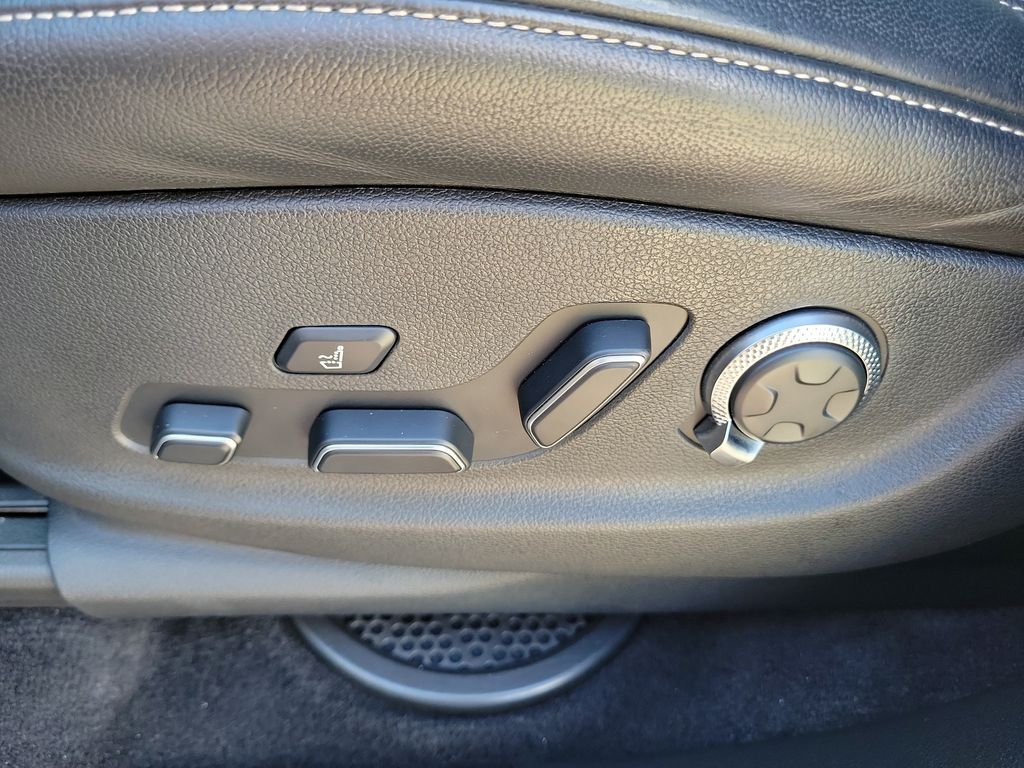 2024 GENESIS GV80 Standard - Photo 19