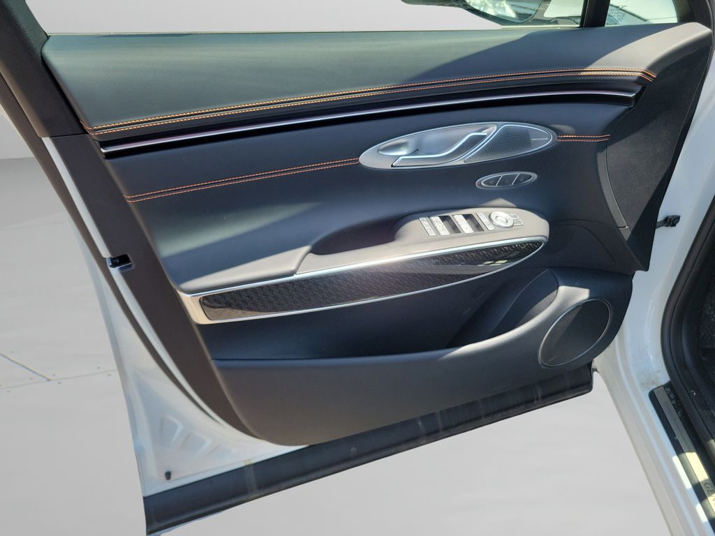2026 GENESIS GV70 Sport Prestige - Photo 15
