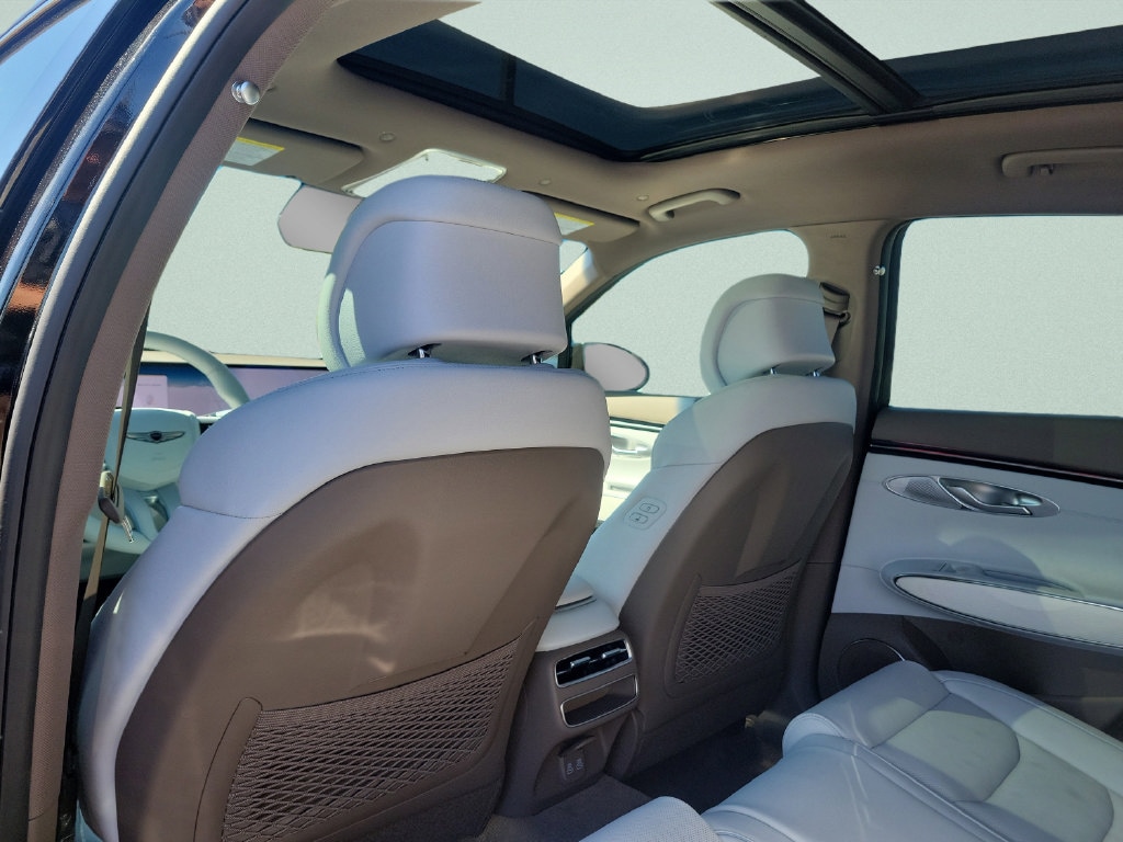 2026 GENESIS GV70 Advanced - Photo 35